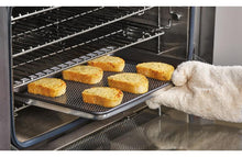 画像をギャラリービューアに読み込む, 9002NSP<br>ウェアエバー®ノンスティック穴あきシートパン<br>フルサイズ